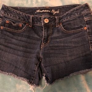 Woman’s American Eagle size 6 jean shorts